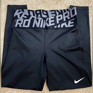 NIKE PRO CROPPED LEGGINGS - S